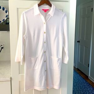 Lilly Pulitzer Natalie white terry cloth swim suit cover up / robe.